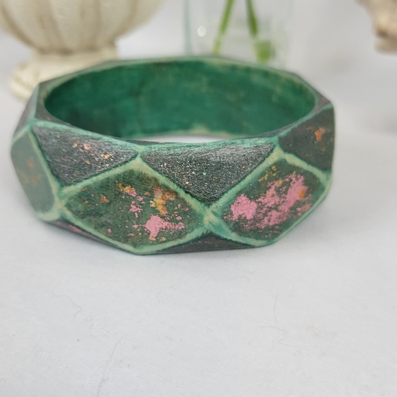 NEW Wooden 3" Bangle Bracelet Green Stained with Metal Flakes Handmade Jewelry - Picture 3 of 4